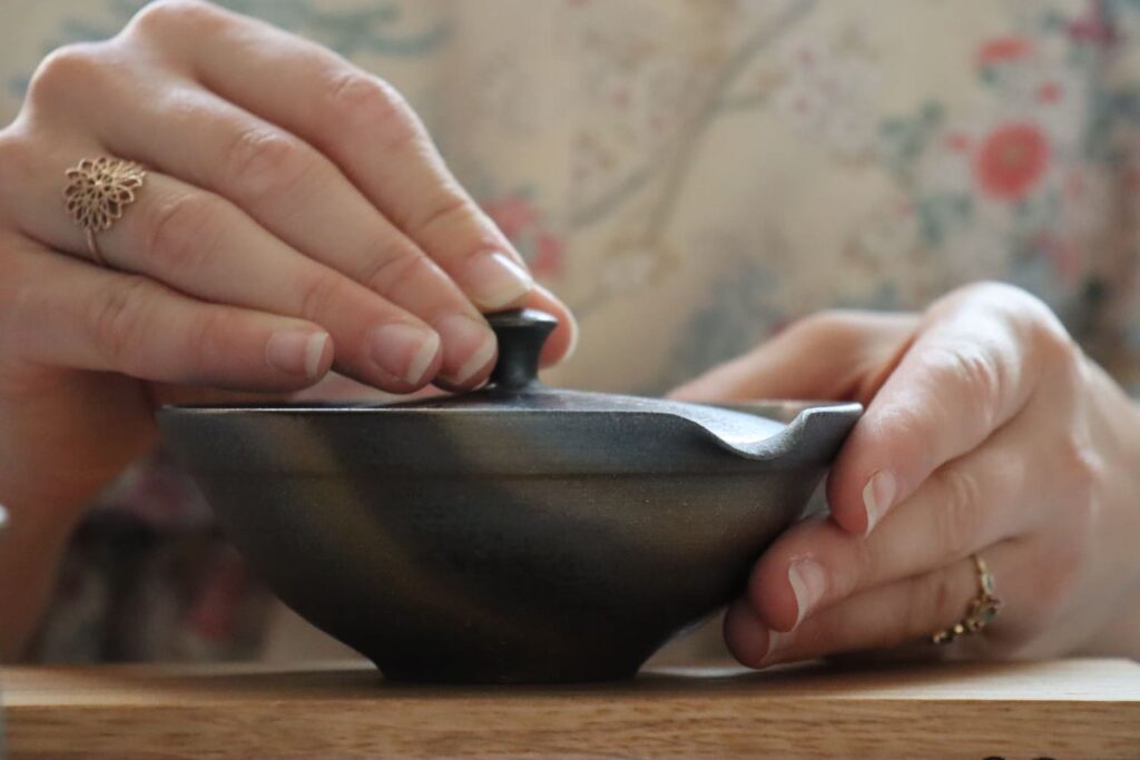 Savoir-faire, gestes, shiboridashi, japon 